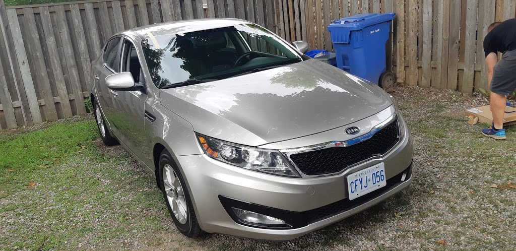 Division Auto Glass | 50 Roy Blvd Unit 1, Brantford, ON N3R 7K2, Canada | Phone: (226) 388-7046