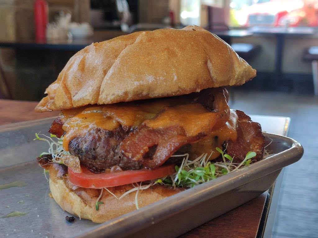 Motherhen Barbecue Diner | 8432 Trans-Canada Hwy, Chemainus, BC V0R 1K4, Canada | Phone: (250) 324-3104