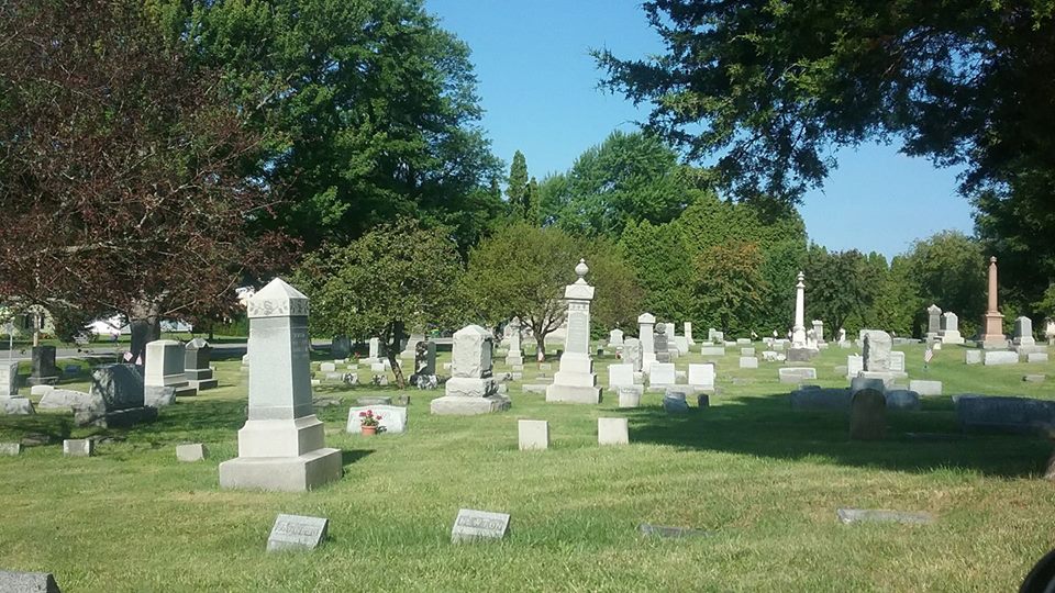 Chestnut Ridge Cemetery | Lockport, NY 14094, USA