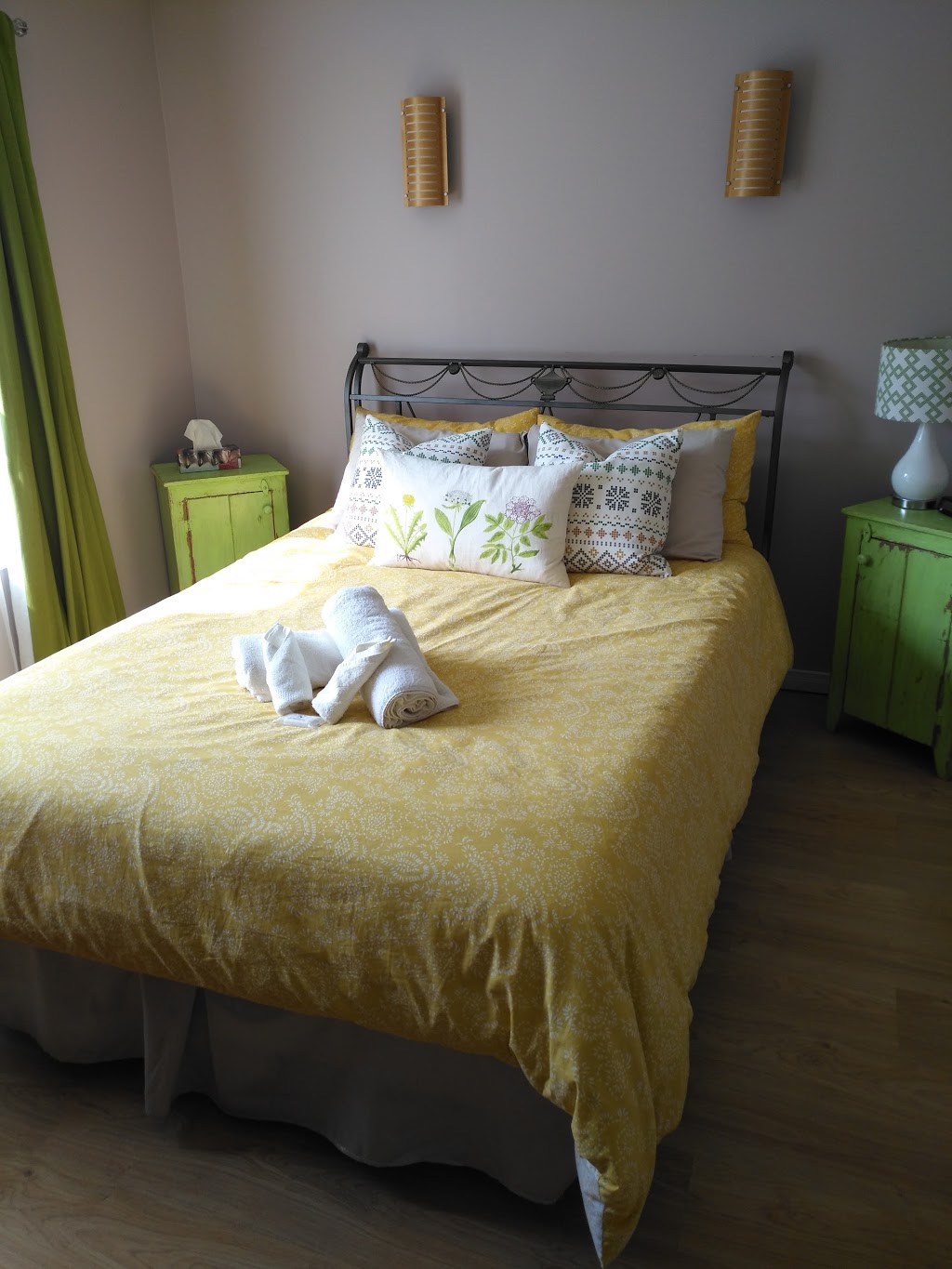 Solaireau Spa | 2 Rue Chenail, Shefford, QC J2M 1M7, Canada | Phone: (450) 539-0830