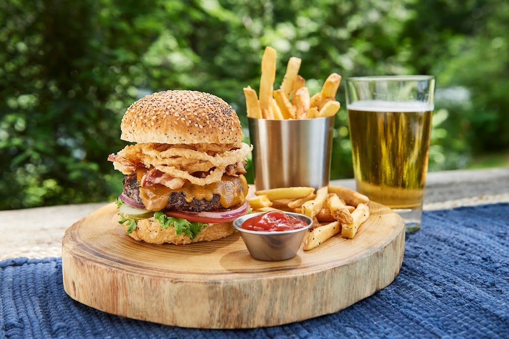 Turtle Jacks Muskoka Grill Parry Sound | 22 Bay St, Parry Sound, ON P2A 1S5, Canada | Phone: (705) 746-2882