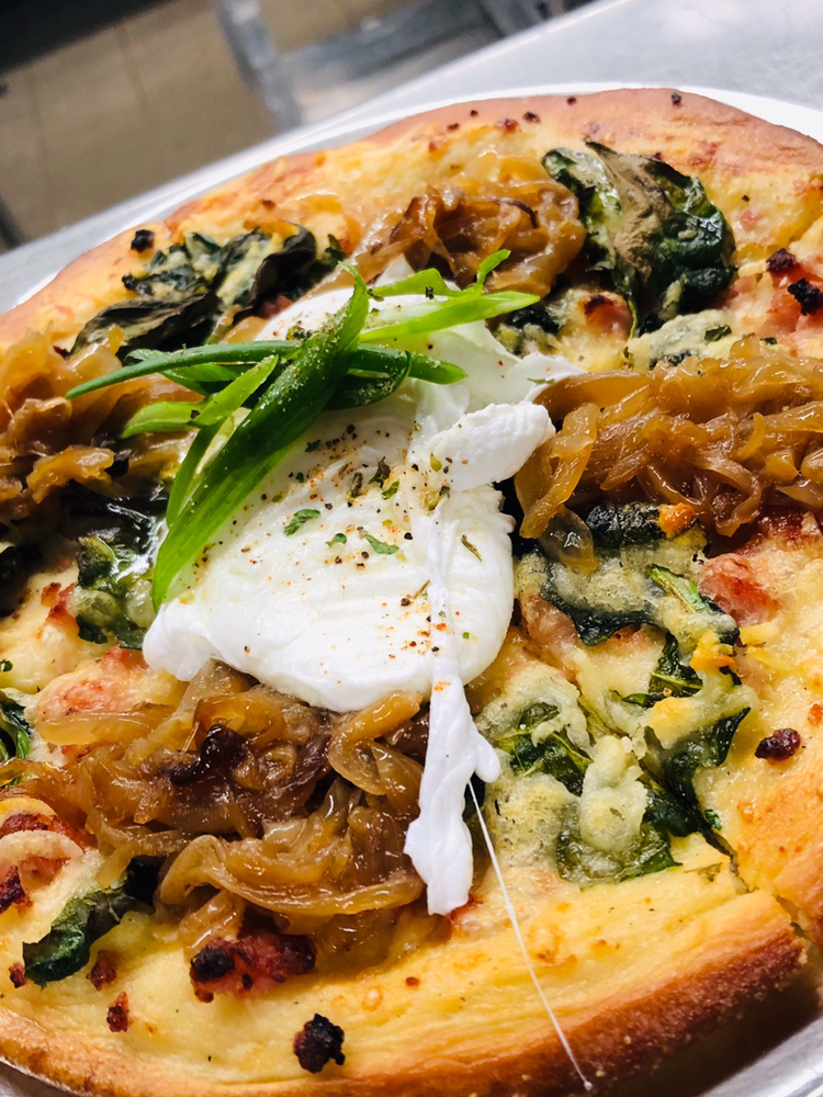 DunnEnzies Pizza and Parlour | 4638 Lakeshore Rd, Kelowna, BC V1W 1X5, Canada | Phone: (236) 420-5722