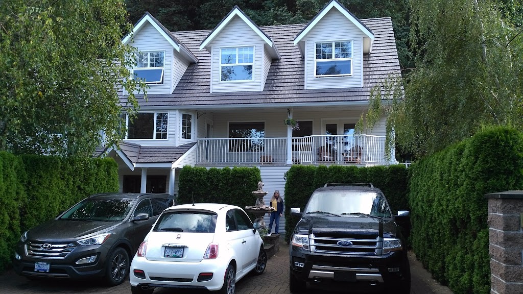 Kye Bay B&B | 1549 Kye Bay Rd, Comox, BC V9M 3T7, Canada | Phone: (250) 465-1878