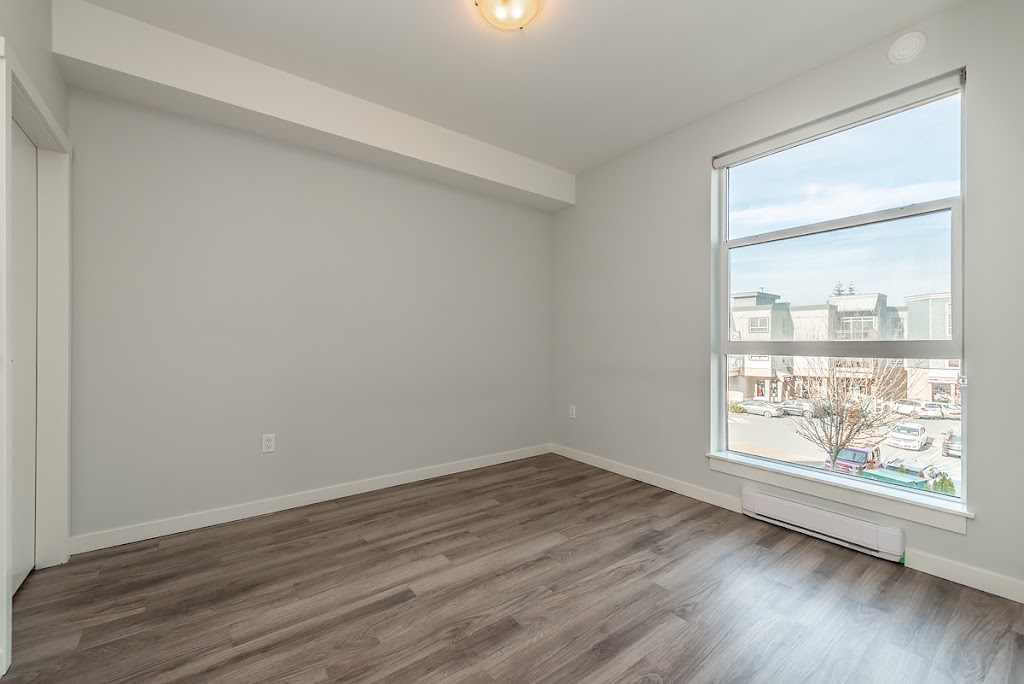 Railside House Apartments | 733 Goldstream Ave, Victoria, BC V9B 0A6, Canada | Phone: (778) 678-6003