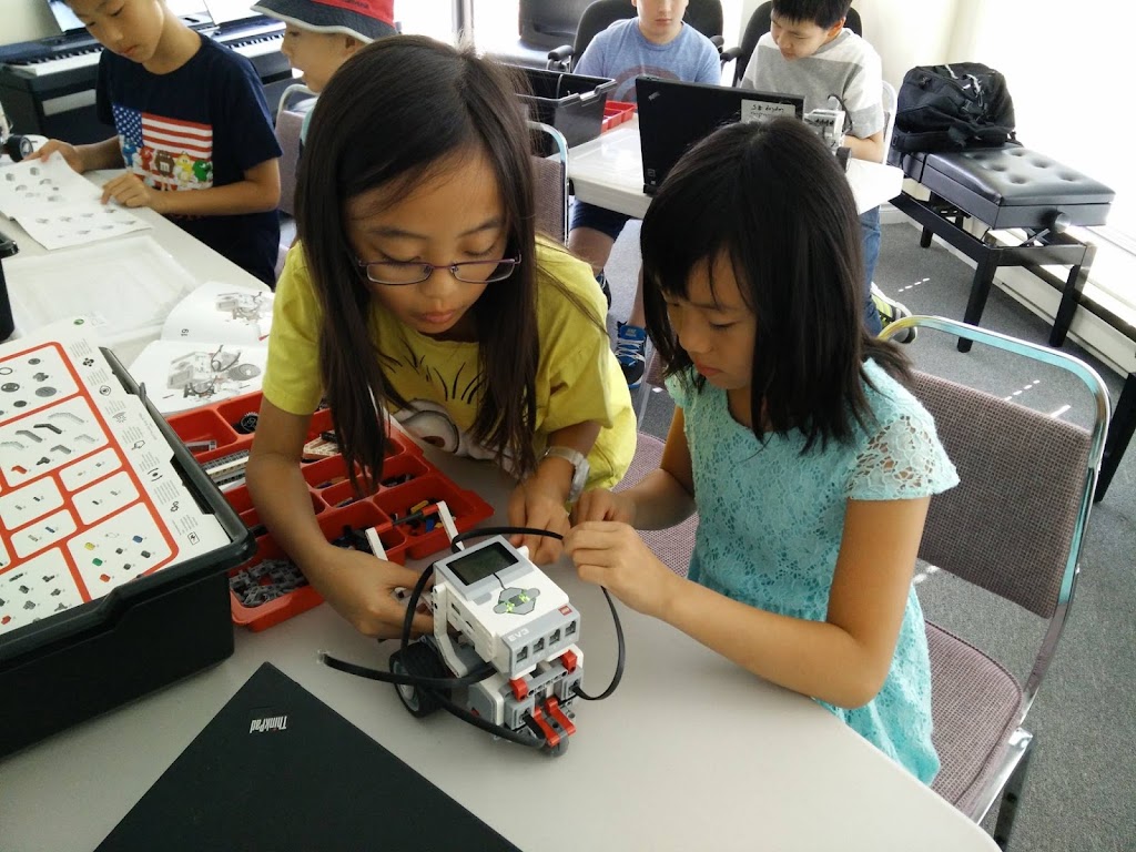 Kidzwhiz Technology Learning Centre (Markham) | 5970 16th Ave Unit 100, Markham, ON L3P 7R1, Canada | Phone: (647) 812-1982