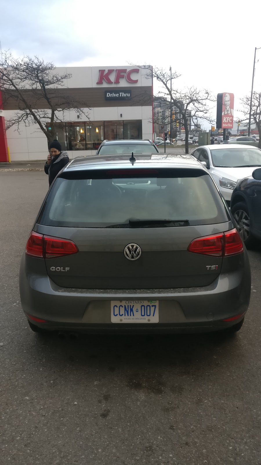 Avis Car Rental | Howard Johnsons, 226 Queen St E, Brampton, ON L6V 1B8, Canada | Phone: (905) 454-3114