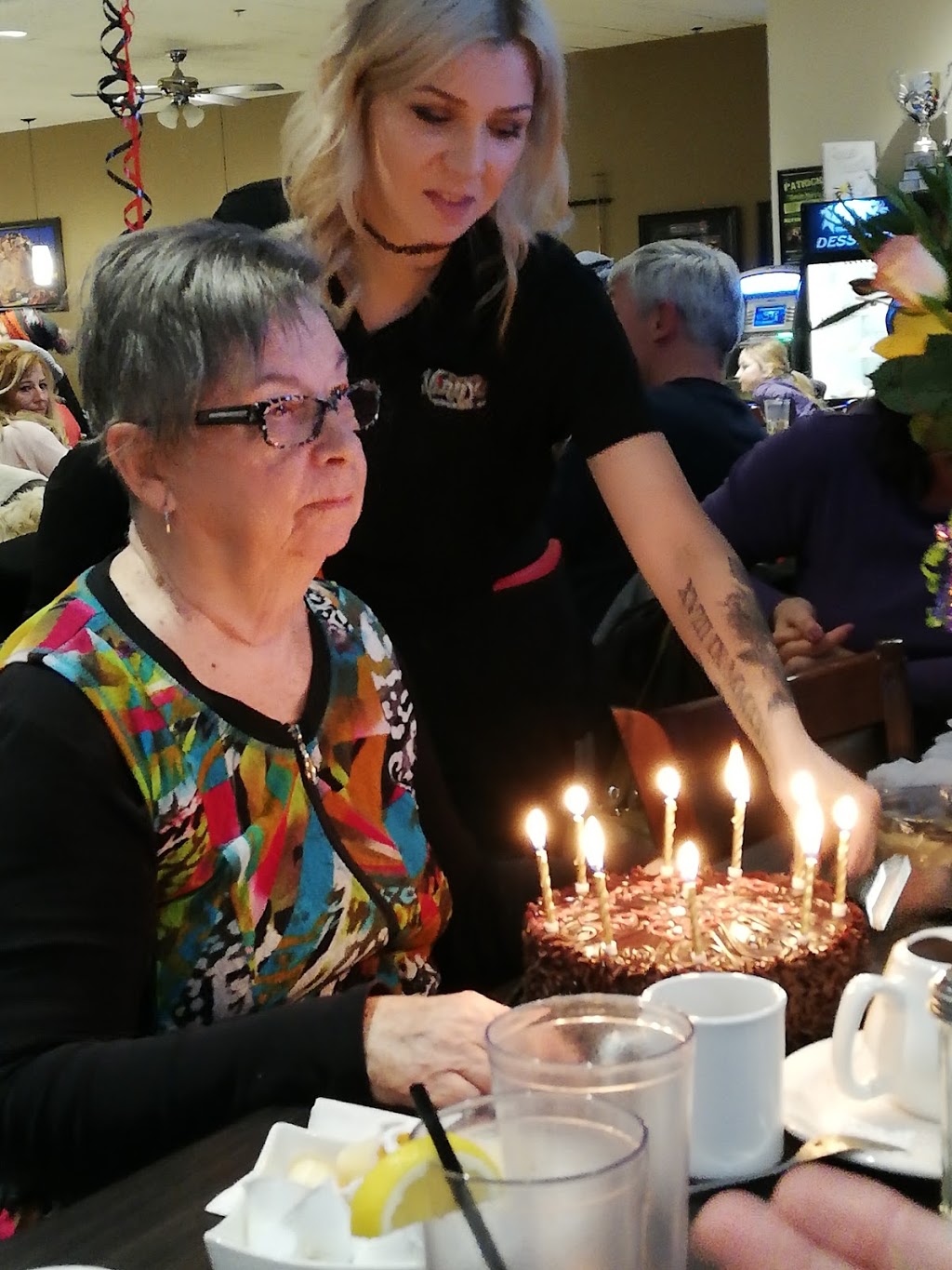 Cousin Vinnys Restaurant & Bar - Chelmsford | 4764 Regional Rd 15, Chelmsford, ON P0M 1L0, Canada | Phone: (705) 855-0003