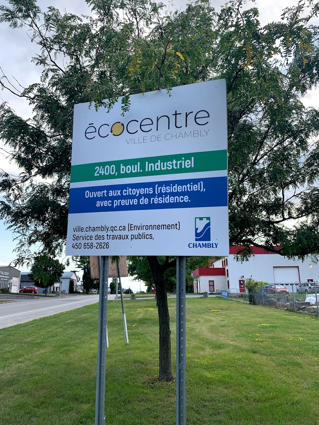 Eco-Centre Chambly | 2400 Bd Industriel, Chambly, QC J3L 4X3, Canada | Phone: (450) 658-8788