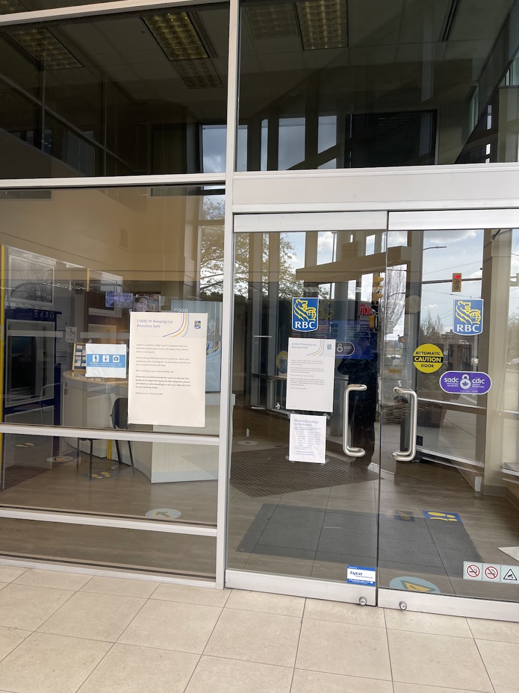 RBC Royal Bank | 8585 Granville St, Vancouver, BC V6P 4Z9, Canada | Phone: (604) 665-0500
