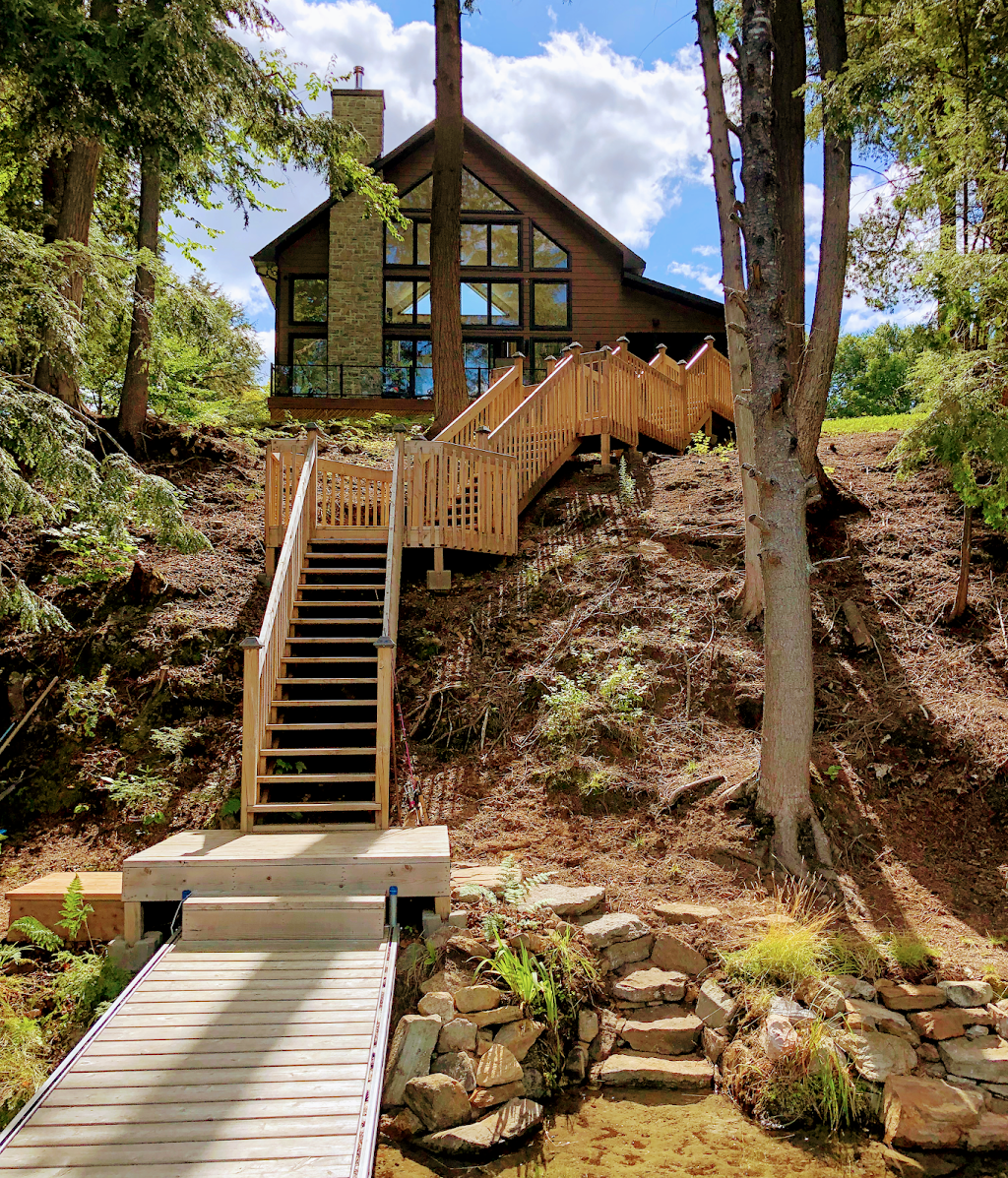Chalet Beausoleil | 3722 Chem. des Pins Rouges, Les Laurentides, QC J0T 1M0, Canada | Phone: (613) 862-2185