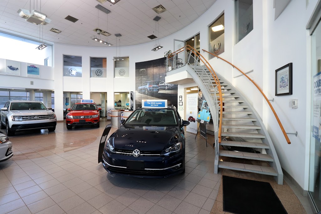 Oakville Volkswagen | 1355 North Service Rd W, Oakville, ON L6M 2W2, Canada | Phone: (905) 844-3285