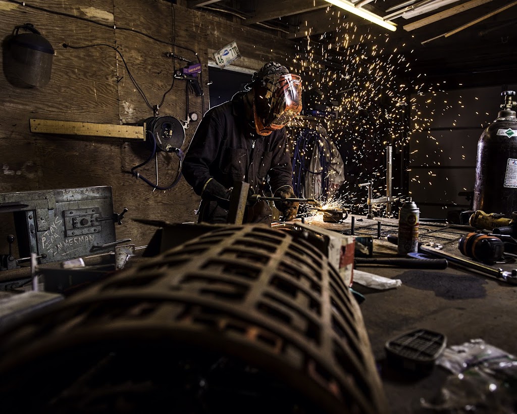 Devries Custom Welding & Repair | 135924 13 Line, Thamesford, ON N0M 2M0, Canada | Phone: (519) 476-1069