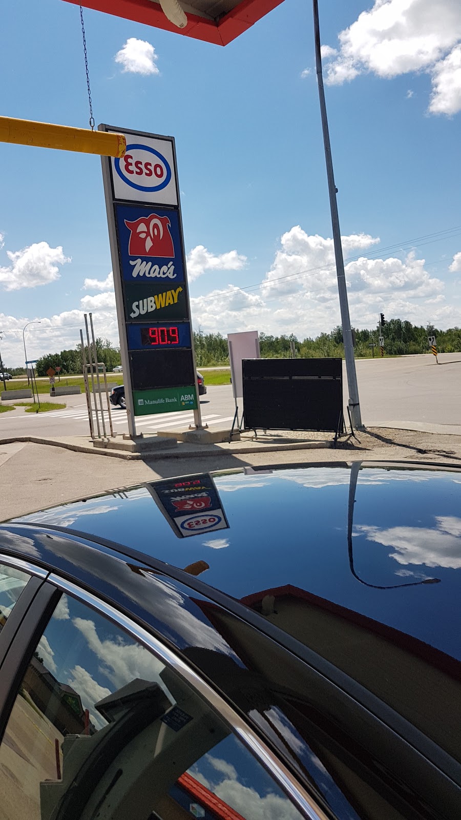 Esso | 73 Superior St, Devon, AB T9G 1K9, Canada | Phone: (780) 987-3388