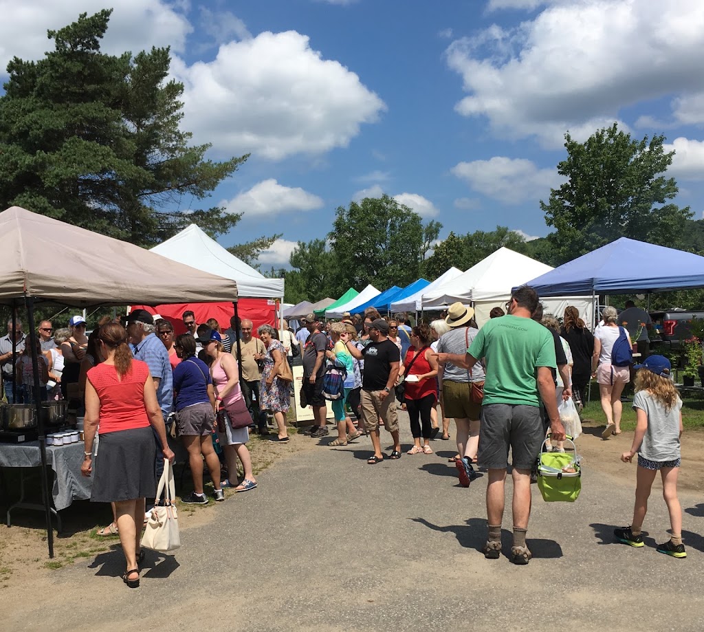 Haliburton County Farmers Market | 2 Park St, Haliburton, ON K0M 1S0, Canada | Phone: (705) 306-0523