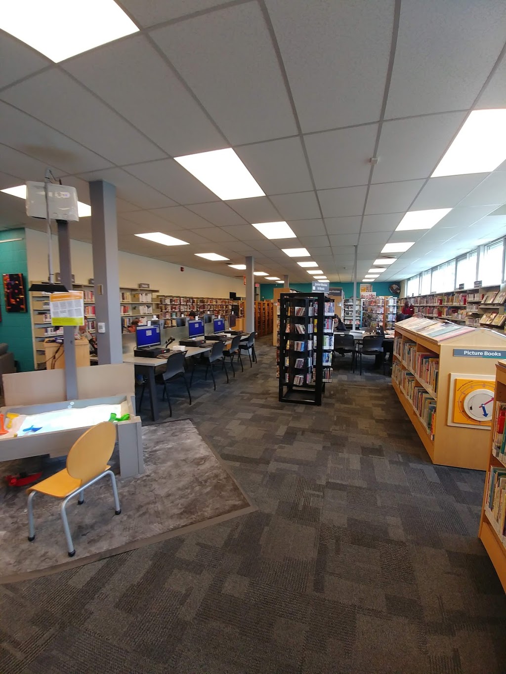 McCormick Branch Library | 500 Parkside Dr, Waterloo, ON N2L 5J4, Canada | Phone: (519) 886-1310 ext. 213