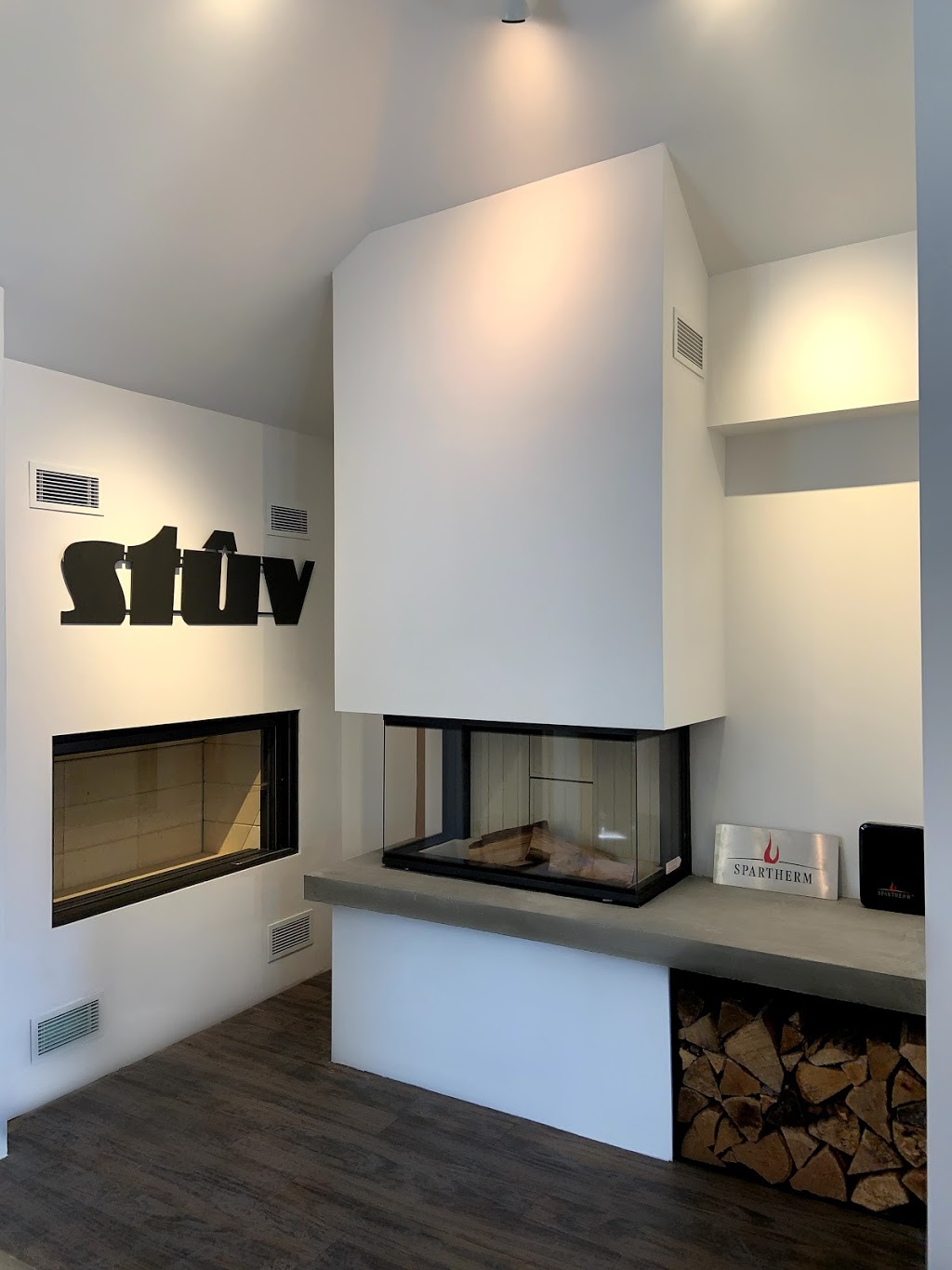 Chantico Fireplace Gallery | 209784 ON-26, The Blue Mountains, ON L9Y 0L8, Canada | Phone: (705) 445-9688