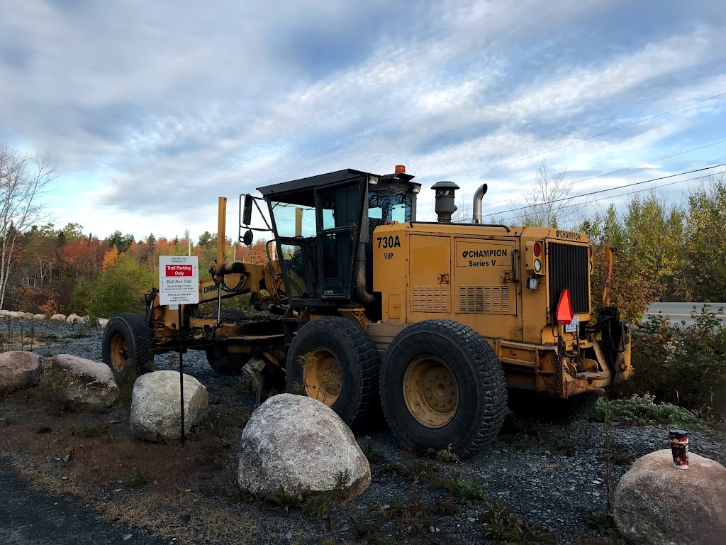 Gerald W. Veinot Excavation Co. Ltd. / Waterloo Quarry | 1060 Waterloo Rd, Waterloo, NS B4V 8L5, Canada | Phone: (902) 527-7280