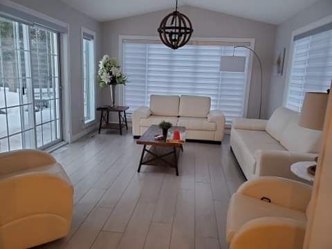 Chalet Stella Maris | 1054 Chem. du Pont Blanc, Beaulac-Garthby, QC G0Y 1B0, Canada | Phone: (877) 526-6879