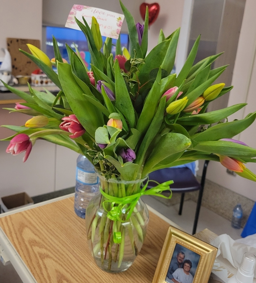 JMK Florist | 53 River Rock Ct SE, Calgary, AB T2C 4P3, Canada | Phone: (403) 492-2828