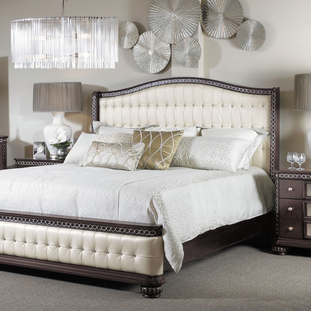Palace Furniture Gallery Inc | 401 Coventry Rd, Ottawa, ON K1K 2C5, Canada | Phone: (613) 746-9900