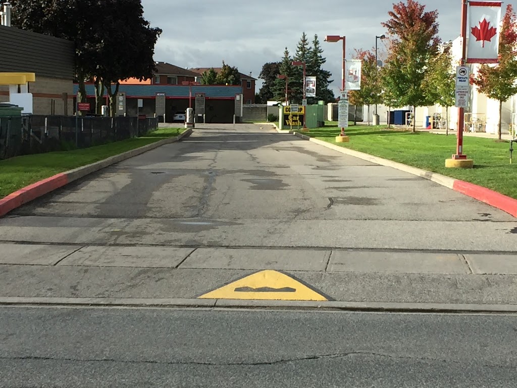 COIN-OP CAR WASH BRAMPTON Victory Lane | 7890 cw, Hurontario St, Brampton, ON L6Y 0C7, Canada | Phone: (905) 601-9012