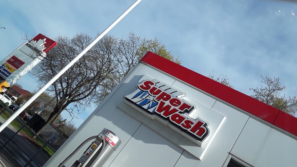 Petro-Canada & Car Wash | 8760 Bayview Ave, Richmond Hill, ON L4B 4M2, Canada | Phone: (905) 731-9410