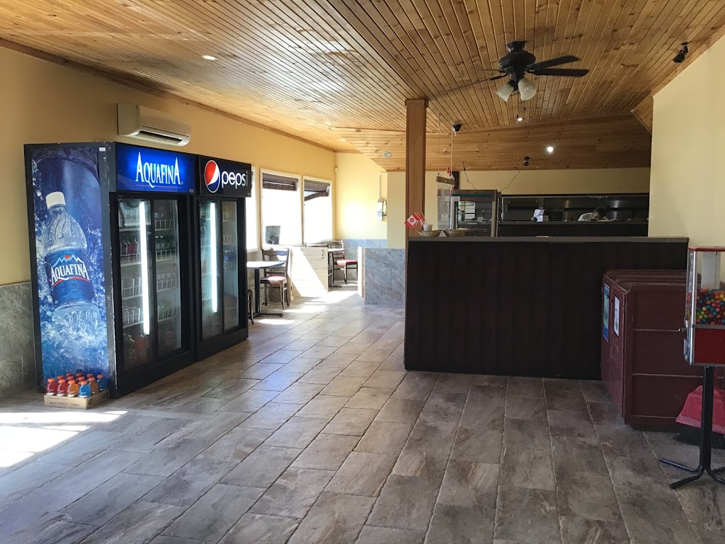 Harbour View Pizza & Convenience | 10252 Durham St, Pugwash, NS B0K 1L0, Canada | Phone: (902) 243-2222