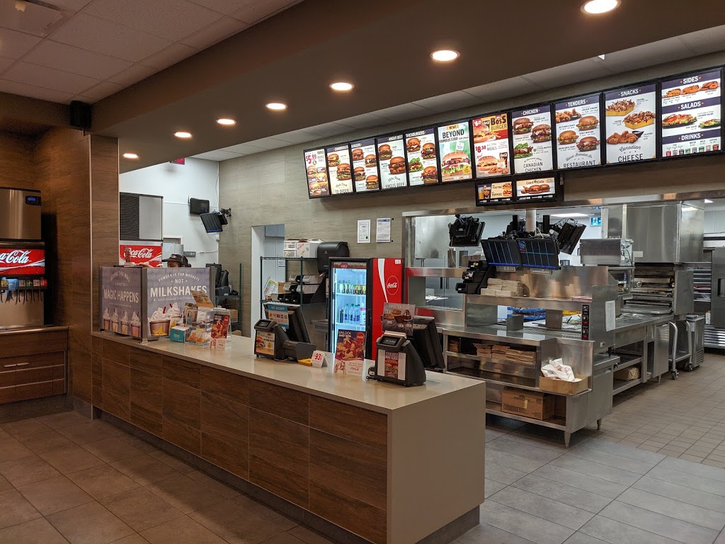 Carls Jr. | 32650 S Fraser Way, Abbotsford, BC V2T 4W2, Canada | Phone: (604) 746-9944