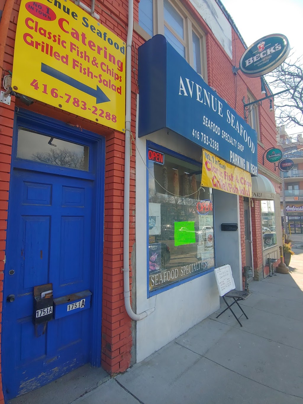 Avenue Seafood | 1751 Avenue Rd, North York, ON M5M 3Y8, Canada | Phone: (416) 481-2288