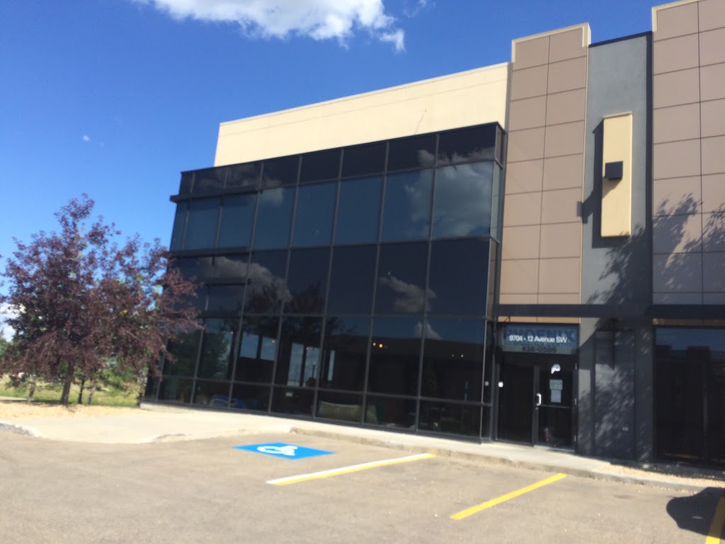 Phoenix Gymnastics Centre | 9704 12 Ave SW, Edmonton, AB T6X 0J4, Canada | Phone: (780) 438-0586