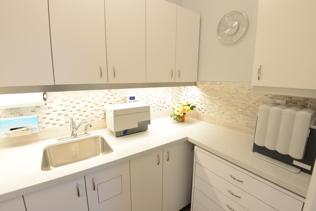 ABM Dental Office | 4240 Wilcox Rd, Mississauga, ON L4Z 1C2, Canada | Phone: (905) 272-9966