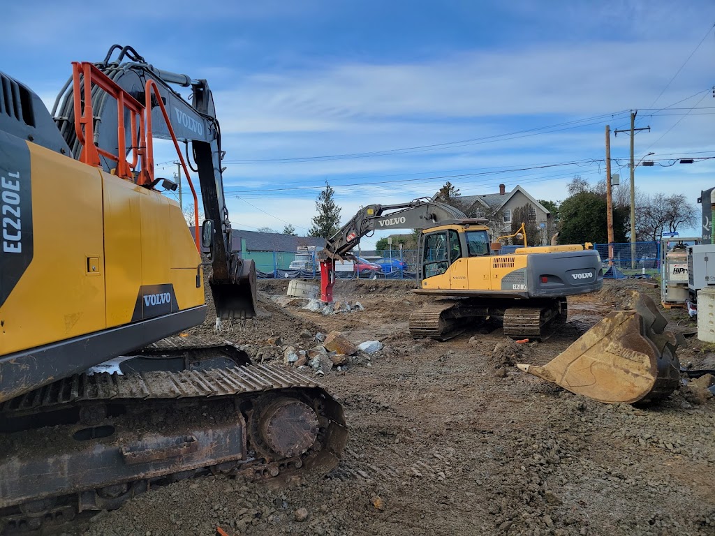 Finish Line Earth Works Ltd. | 2298 Millstream Rd #110, Victoria, BC V9B 6H2, Canada | Phone: (250) 478-2389