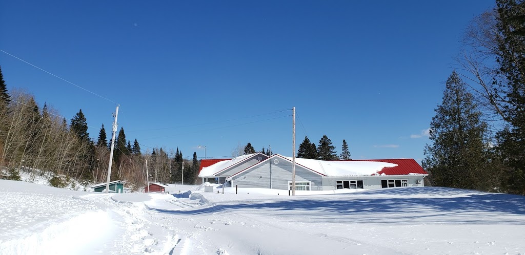 Centre de Plein Air de Ste-Apolline Inc (Lac carré) | 201 Chemin du Lac Carré, Sainte-Apolline-de-Patton, QC G0R 2P0, Canada | Phone: (418) 469-2515