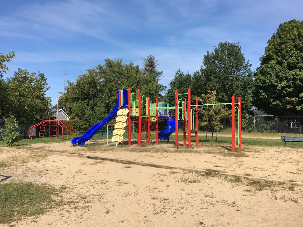 École Sacré-Coeur | Plaisance, QC J0V 1S0, Canada | Phone: (819) 427-5610