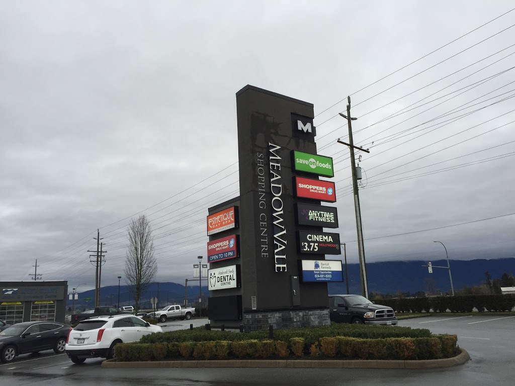Shoppers Drug Mart | 19150 Lougheed Hwy #110, Pitt Meadows, BC V3Y 2H6, Canada | Phone: (604) 465-8122