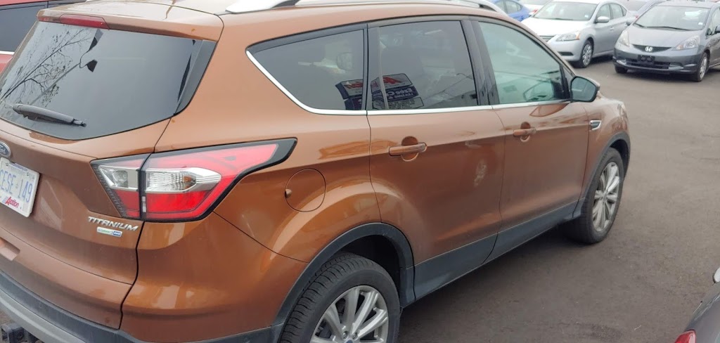 Ezee Credit Auto Leasing & Sales | 1345 Florence St, London, ON N5W 5W2, Canada | Phone: (519) 455-2408