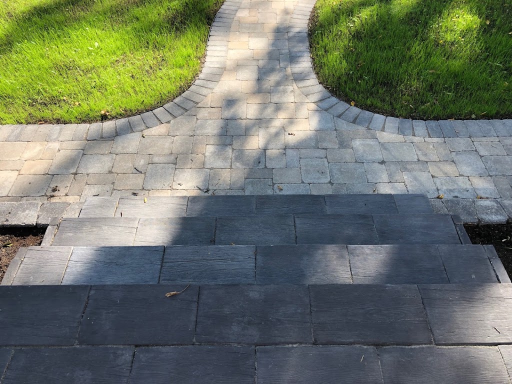 Viking Landscaping Inc. | 271060, Range Rd 285, AB T4A 2S7, Canada | Phone: (403) 830-3543