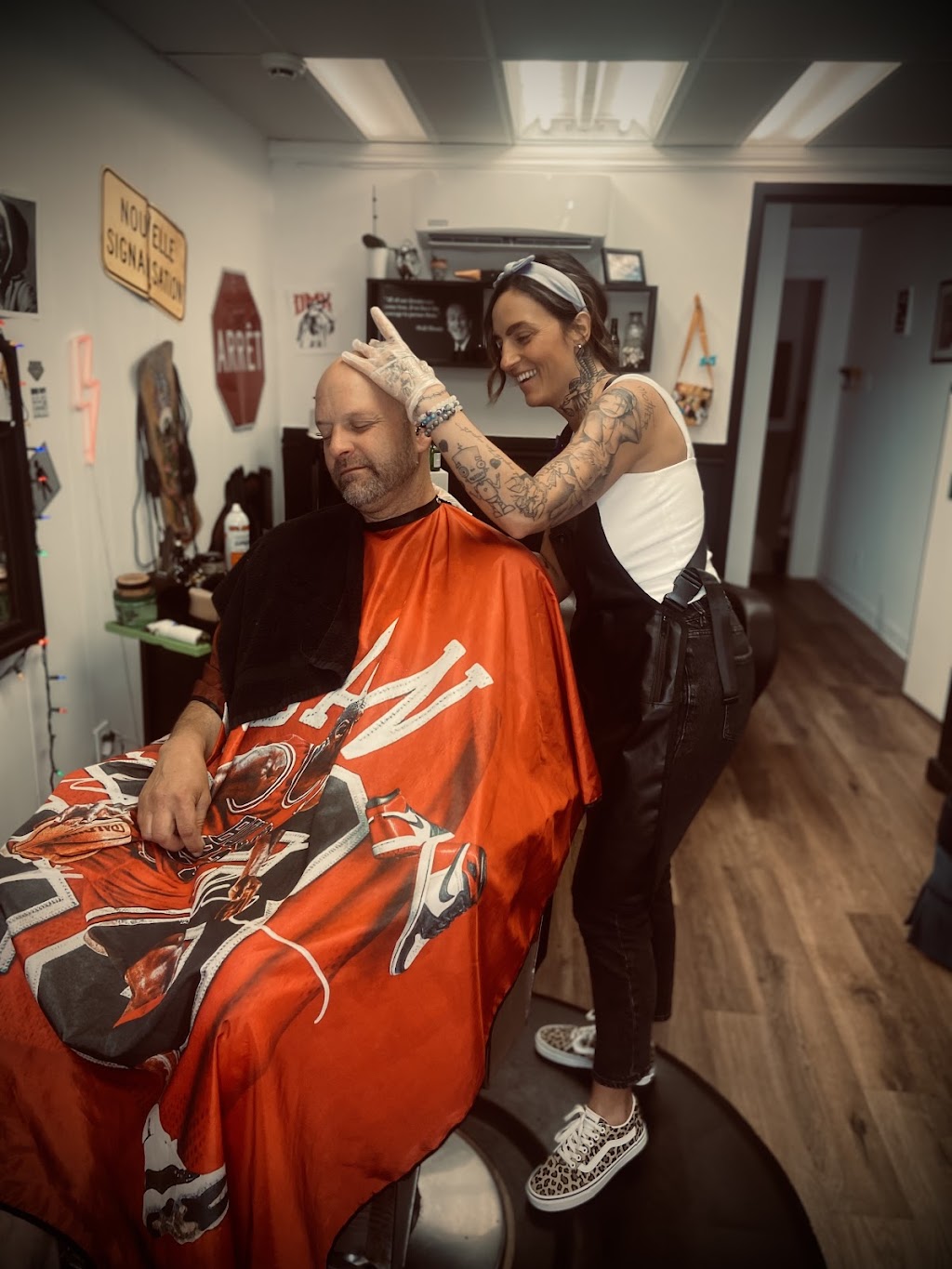L’atelier Primaire -Barbier- | 36 Rue St Vincent, Sainte-Agathe-des-Monts, QC J8C 2A6, Canada | Phone: (514) 549-2319