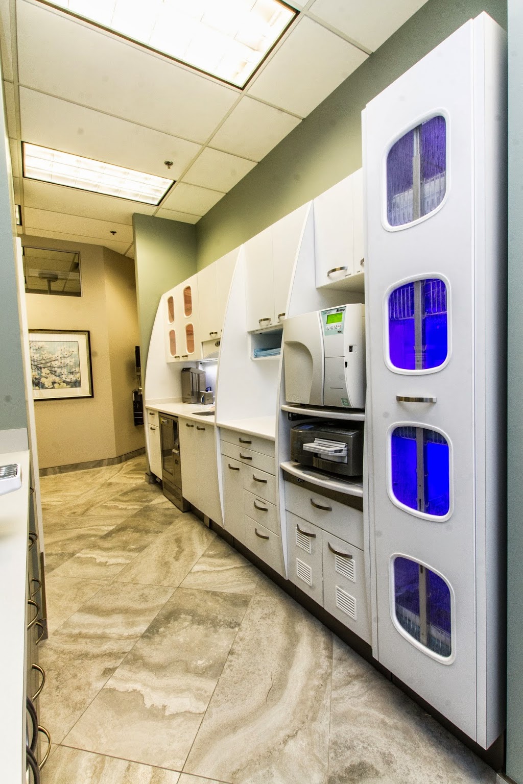 Logan Creek Dental | 101, 6424 200 St, Langley City, BC V2Y 2T3, Canada | Phone: (604) 530-3333