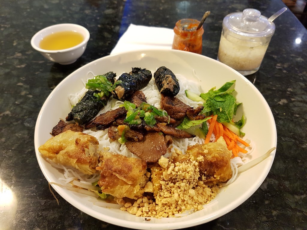 Com Tam 168 | 7077 Kennedy Rd, Markham, ON L3R 0N8, Canada | Phone: (905) 474-1168