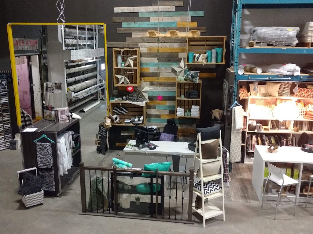 LEntrepôt du Plancher & Club Céramique | 2700 Boulevard Talbot porte 50 G7H5B1, Chicoutimi, QC G7H 5B1, Canada | Phone: (418) 543-0888
