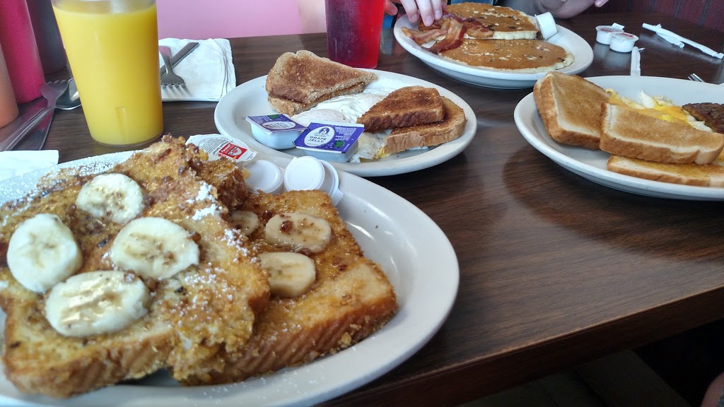 Dees Sugar Shack | 460 West Ave, Lockport, NY 14094, USA | Phone: (716) 433-9538