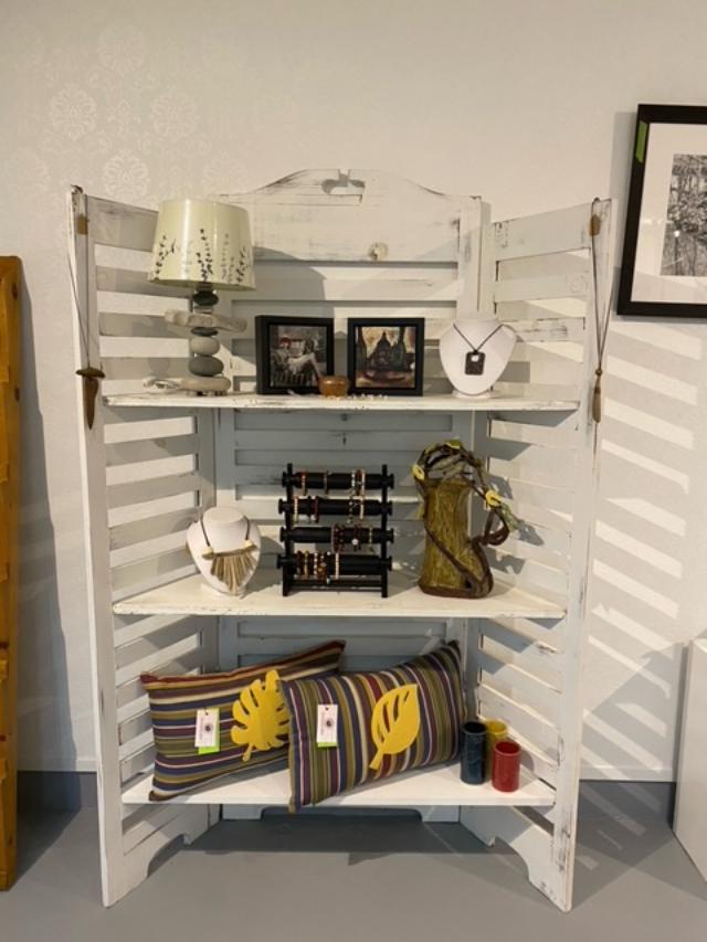 The Art Shoppe at Miller Lake | 197 Miller Lake Shore Rd, Miller Lake, ON N0H 1Z0, Canada | Phone: (519) 373-3526