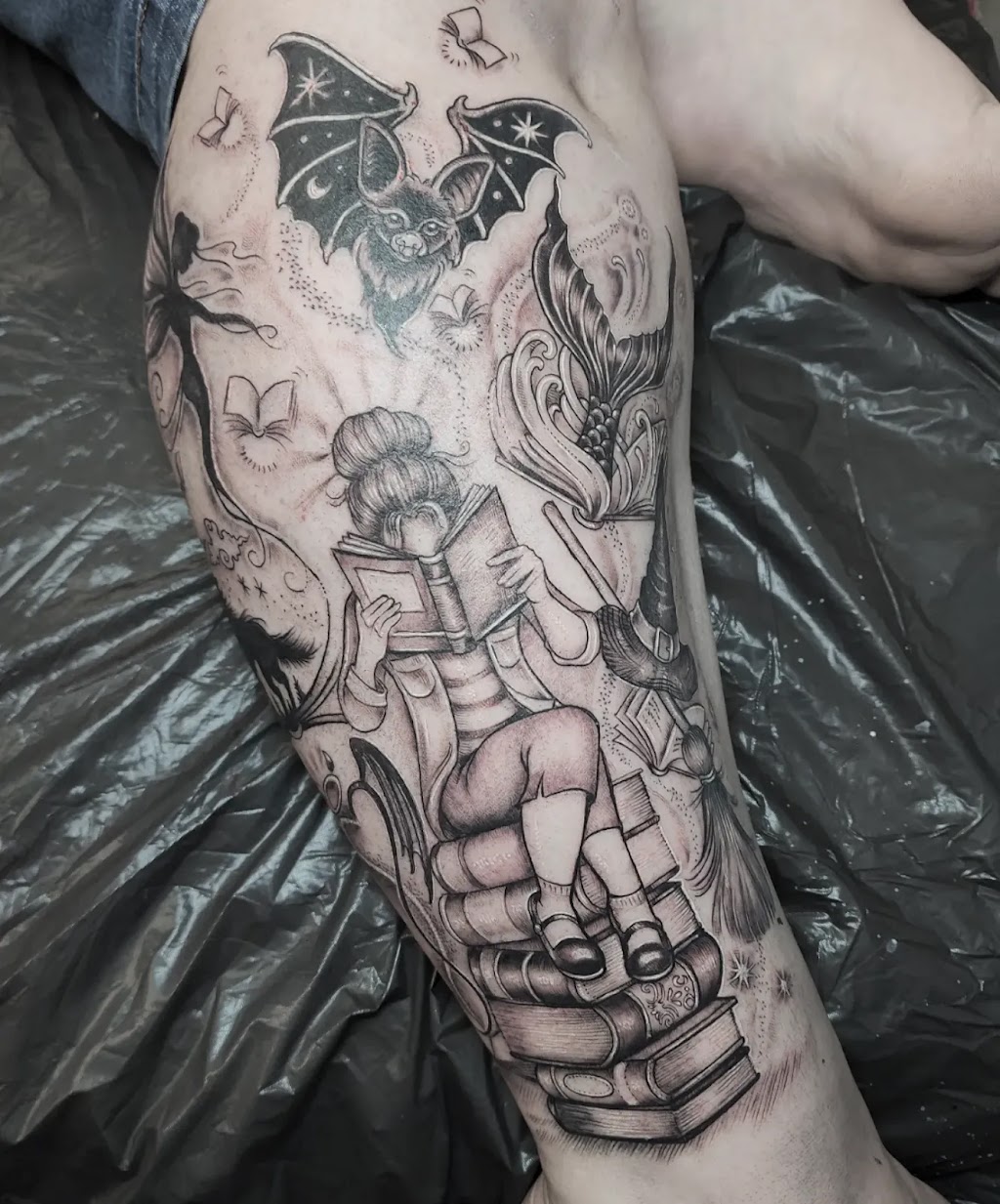 Miss Wild Studio de Tatouages | 2780 Av. Raymond local 102, Saint-Hyacinthe, QC J2S 5W7, Canada | Phone: (450) 250-6789