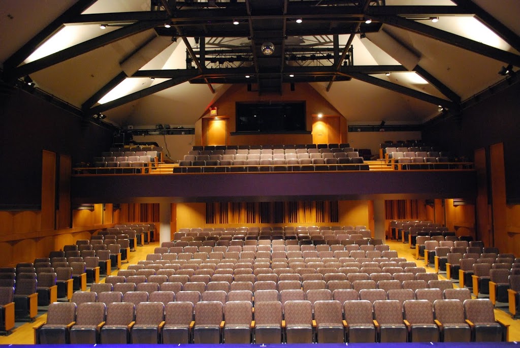 Victoria Playhouse Petrolia | 411 Greenfield St, Petrolia, ON N0N 1R0, Canada | Phone: (519) 882-1221