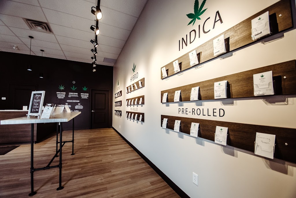 Cannabliss - Penhold | 1370 Robinson Ave #2, Penhold, AB T0M 1R0, Canada | Phone: (403) 573-1111