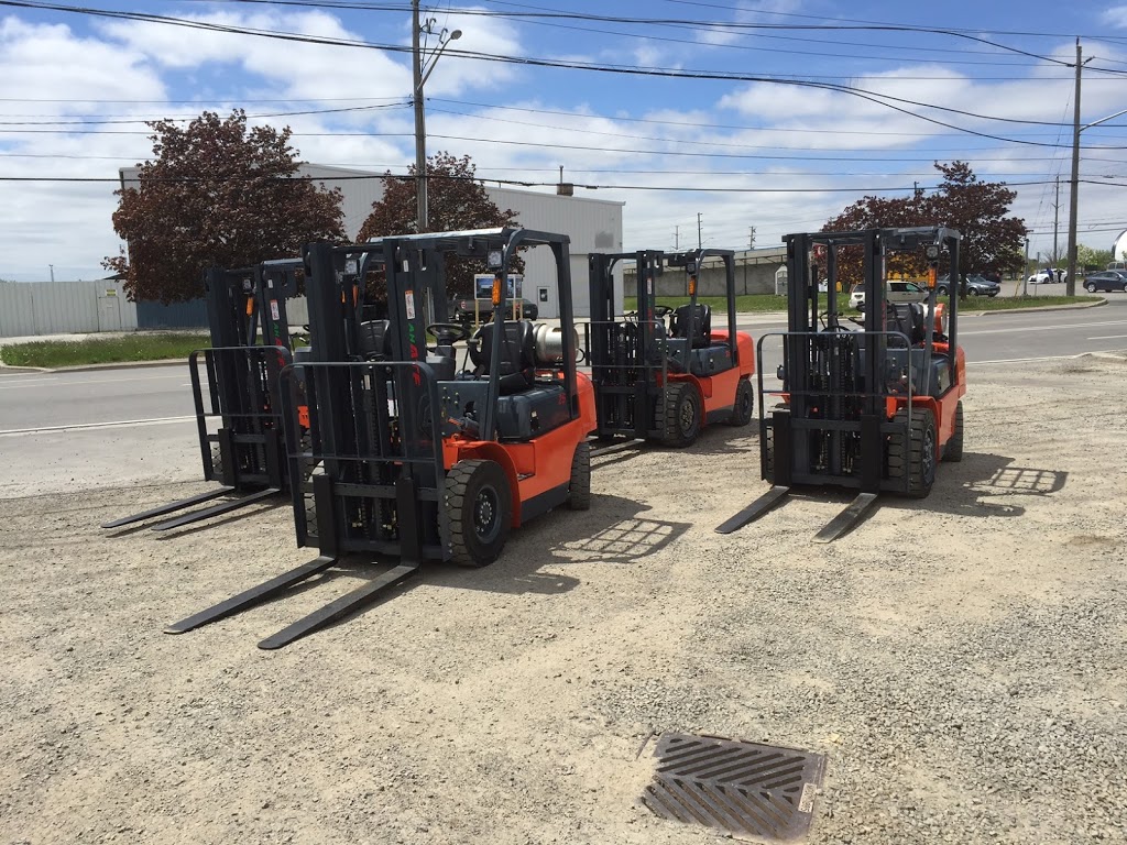 ????✔M. Mechanic Lift Truck Service | 955 Winston Churchill Blvd, Mississauga, ON L5J 4P2, Canada | Phone: (905) 275-8072
