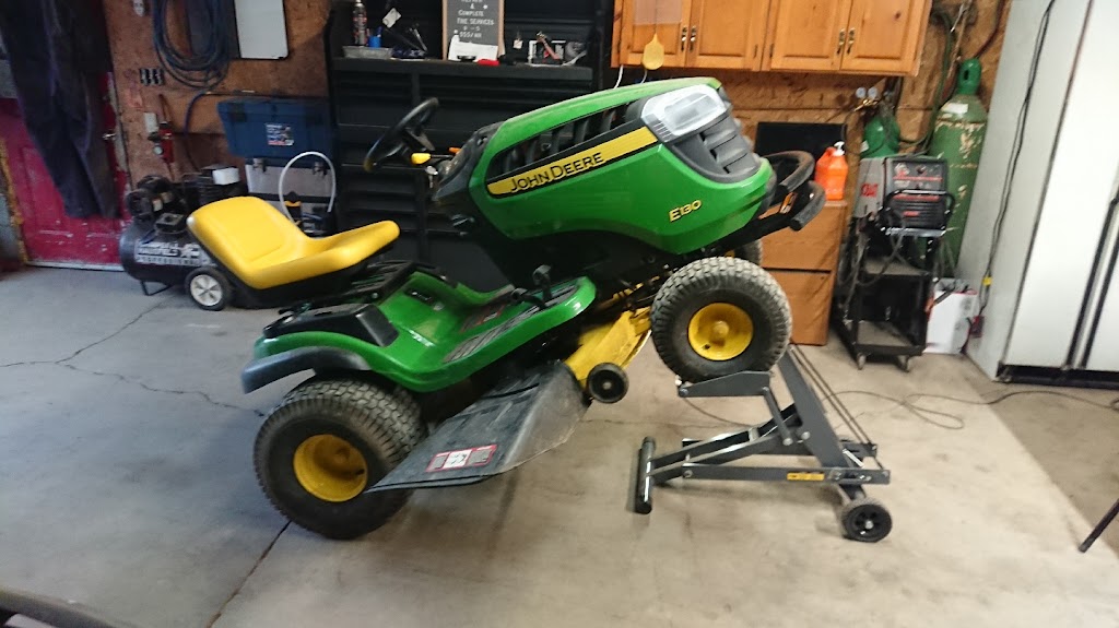 AAA Triple A Small Engine Repair & Complete Tire Services | 1027 Church Rd, Verona, ON K0H 2W0, Canada | Phone: (613) 328-0329