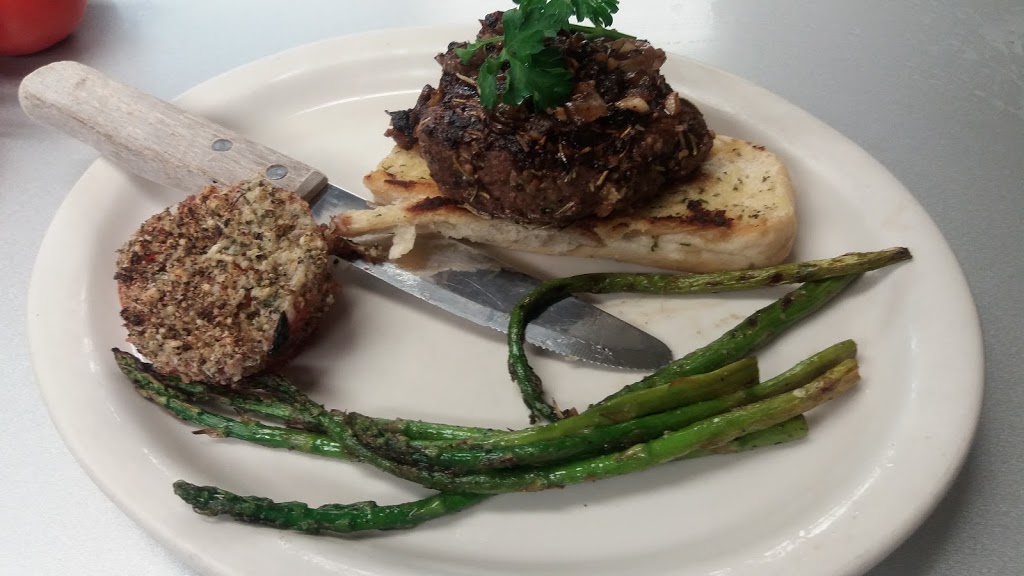 The Village Inn | 1488 Ferry Rd, Grand Island, NY 14072, USA | Phone: (716) 773-5030