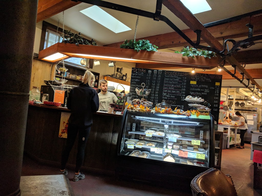 Lake Country Coffee House | 10356 Bottom Wood Lake Rd, Lake Country, BC V4V 1T9, Canada | Phone: (250) 766-9006